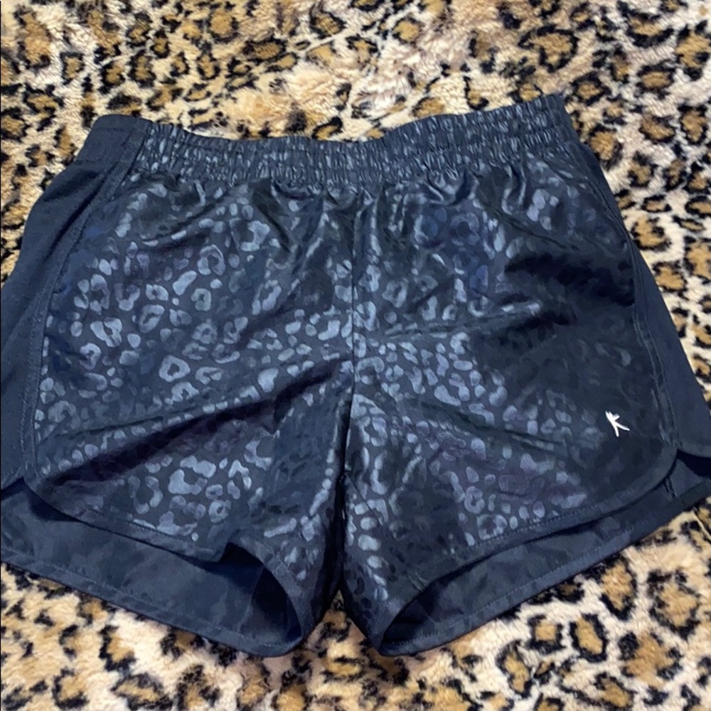 Danskin Now athletic shorts XS